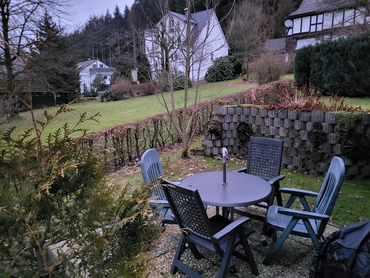 Kleines Ferienhaus Mit Charme Meschede Buitenkant foto