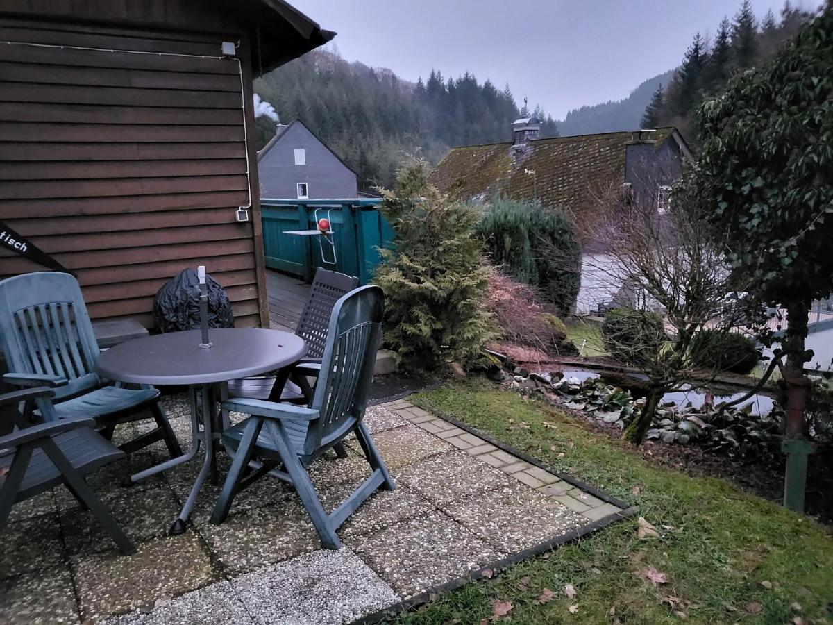 Kleines Ferienhaus Mit Charme Meschede Buitenkant foto